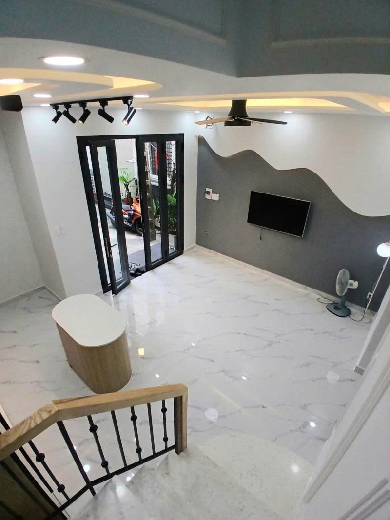 NHÀ MỚI 2 TẦNG – HẺM XE HƠI HỒNG BÀNG – 44M² – TẶNG FULL NỘI THẤT CAO CẤP – GIÁ CỰC TỐT nhỉnh 7 TỶ - Ảnh 3